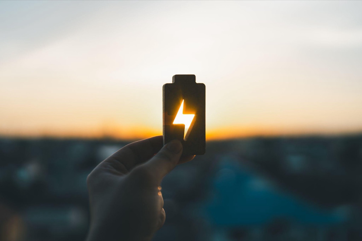 Why Bigger Batteries Demand Big Inverters